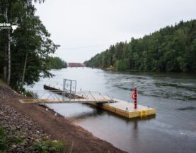 Voikan ponttoonilaituri käyntisillalla